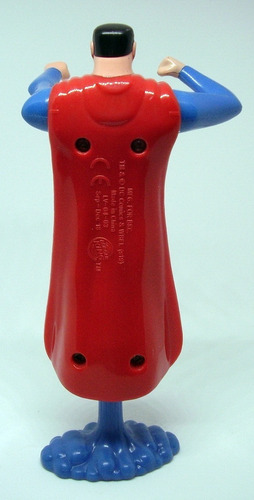 Imagen 2 de 3 de Mueve Brazos Con Pedestal Superman Plastico 15 Cms Figura