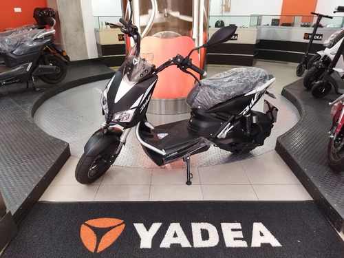 Imagen 3 de 4 de Moto Eléctrica Yadea X5 1200w 0km Tienda Fisica