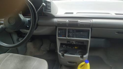 Imagen 2 de 7 de Chevrolet Lumina 1993 3.8