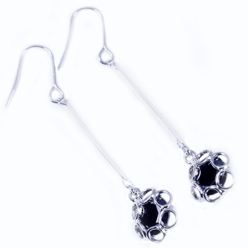 Aros Hermosos Con Gancho Con Cubics Zirconia Negros