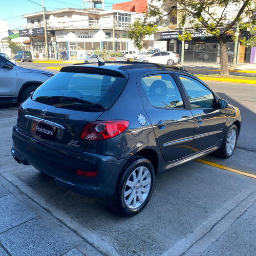 Peugeot 207 1.6 Xt
