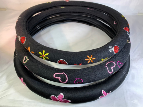 Imagen 5 de 7 de Cubre Volante Auto Universal Negro Corazones Dama D1224