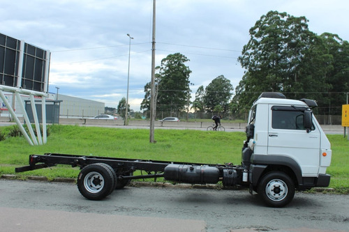 Imagem 4 de 5 de Volkswagen 10.160