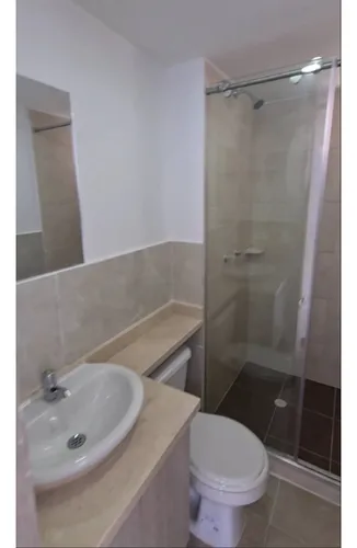 Venta De Apartamento En Brisas De Los Álamos, Norte De Cali, 8945.