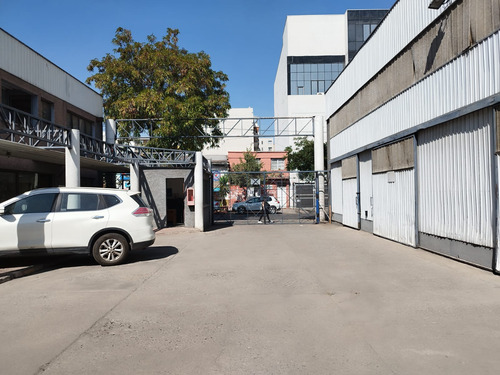 (bod) Bodega, A 300m De Metro, Conectividad
