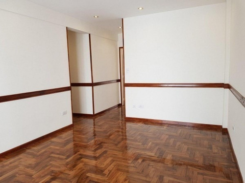 Imagen 3 de 11 de Venta De Departamento 2 Ambientes, Con Dependencia Y Cochera