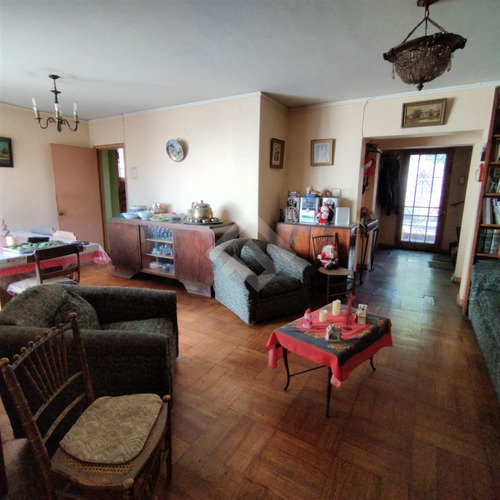 Casa En Venta De 3 Dorm. En Viña Del Mar Oriente