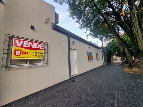 La Bella Esquina Multifacética, Casa Con Local Sobre Avenida!