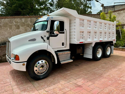 Camión De Volteo Kenworth T300 14m Nacional