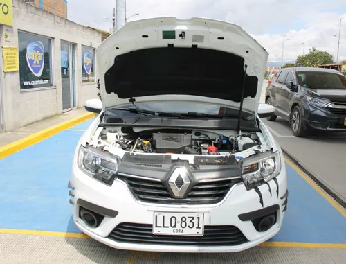 Renault Logan 1.6 Life