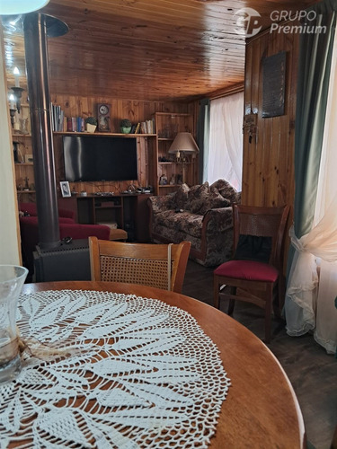 Casa En Venta De 4 Dorm. En El Tabo