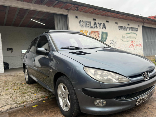 Peugeot 206 1.6 Xt Premium