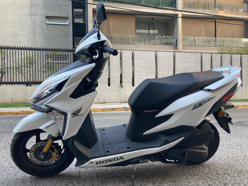 Imagen 8 de 12 de Honda Elite Fi
