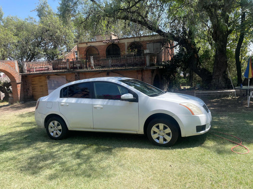 Nissan Sentra 2.0 Emotion Ee Cvt