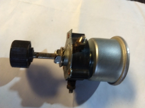 Llave Con Bomba Parabrisas Peugeot 404 403 504  De Época  