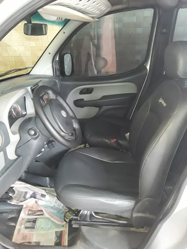 Fiat Doblo 2011 1.8 16v Adventure Locker Flex 5p