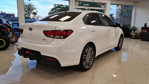 Kia Rio Ex