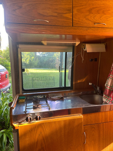Motor Home Totalmente Equipado