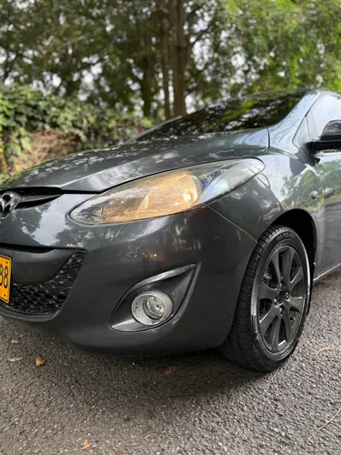 Mazda 2 Hb 2010 Automático