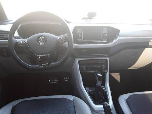 Imagem 3 de 9 de Volkswagen T-cross 1.4 250 Tsi Total Flex Highline