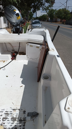 Tracker Malecom Con Motor Honda 20 Hp