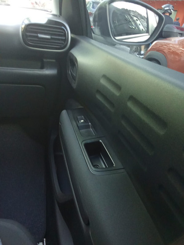 Citroën C4 Cactus 1.6 Feel 16v Aut. 5p
