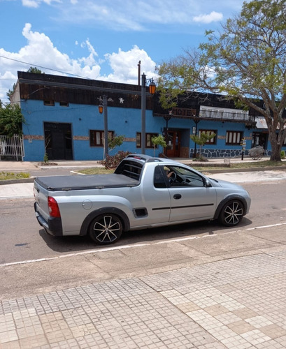 Chevrolet Montana 1.8