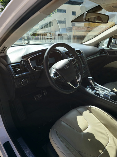 Ford Fusion 2.0 Gtdi Titanium Awd Aut. 4p