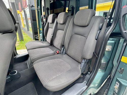 Fiat Doblo 1.8 16v Adventure Locker Flex 5p