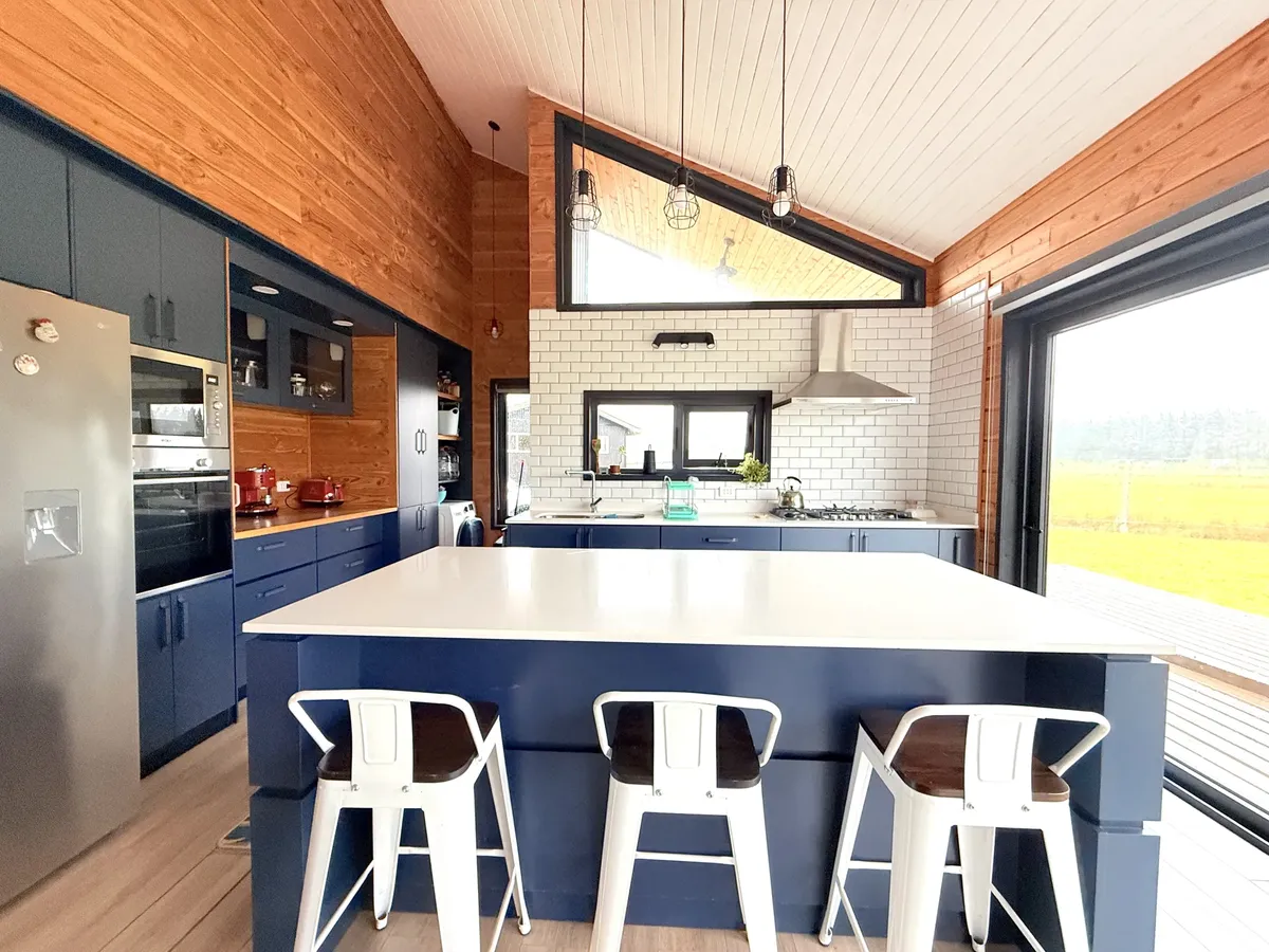 Imagen 1 de 16 de Hermosa Casa Moderna Con Excelente Ubicación En Frutillar