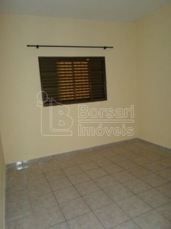 Imagem 3 de 6 de Venda De Casas / Padrão Na Cidade De Araraquara 2465