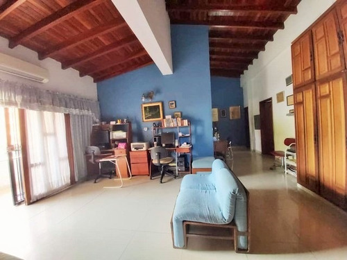 Imagen 7 de 14 de Casa En Venta En Juanico, Calle José María Vargas