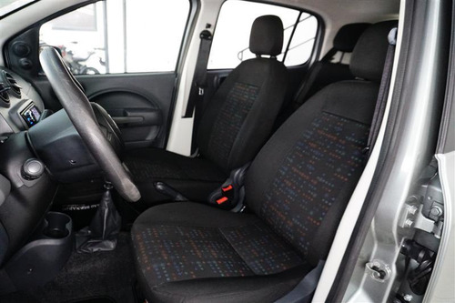 Fiat Uno 1.0 EVO VIVACE 8V FLEX 4P MANUAL
