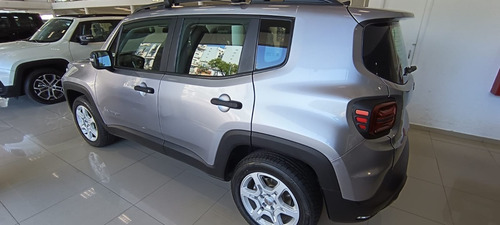 Imagen 5 de 25 de Jeep Renegade Sport At 1.8lts 4x2 0km 2023