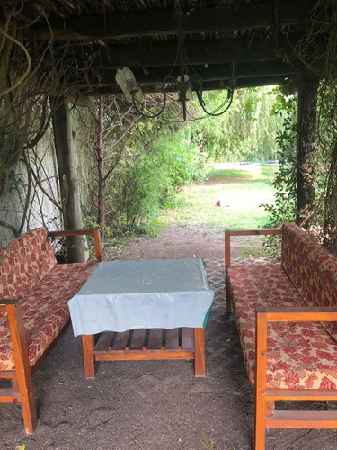 Casa En Venta - 1 Dormitorio 1 Baño - 559m2 - Chivilcoy