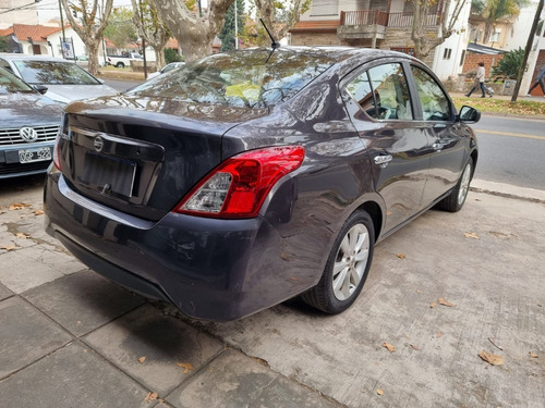 Imagen 6 de 16 de Nissan Versa Advance At Pure Drive F2 2018