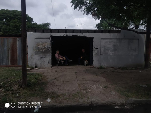 Imagen 12 de 12 de Casa Con Galpón En Venta - Rosario - Barrio Ludueña