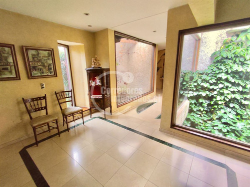 Casa En Venta En Lo Barnechea. Oportunidad!!!