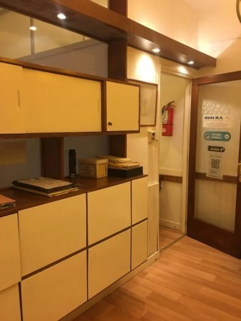 Imagen 3 de 9 de 48 E/ 12 Y 13 - 3 Ambientes Sala De Espera Patio Zona Y Baño Tribunales