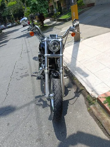 Harley Davidson Dyna Super Glide