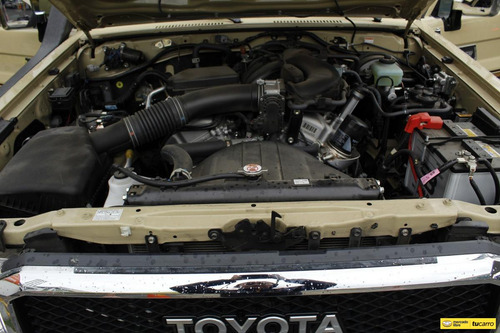 Toyota Land Cruiser Lx