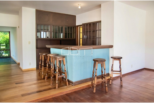 Venta - Punta Del Este - Barrio El Golf.- Ref: 589