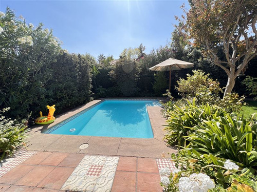 Casa En Venta San Carlos De Apoquindo