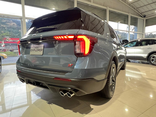 Ford Explorer St