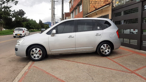 Kia Carens Rondo Ex 2.0l M/t