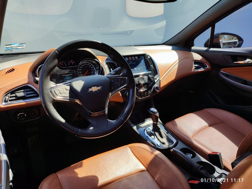 Imagen 11 de 13 de Chevrolet Cruze Paq. D Premier 2017