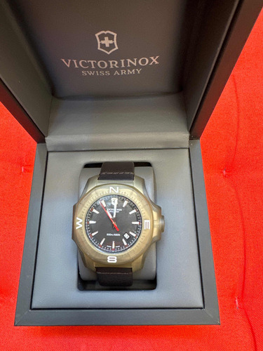 Relógio Victorinox Inox 241737