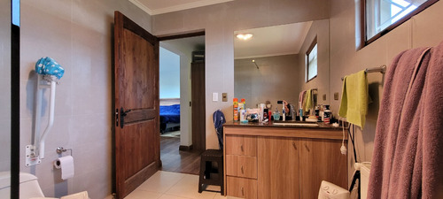 Parcela Calera De Tango 225 M2 Construidos, 5000 M2 Terreno