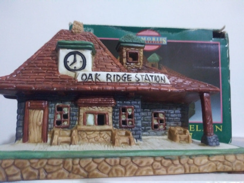 Villa Navideña De 21cmx16cm Oak Ridge Station Memories Porce