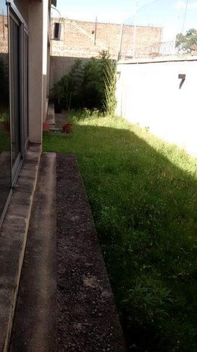 Cerro Venta Oficina Con Una Cochera A Metros Mujer Urbana